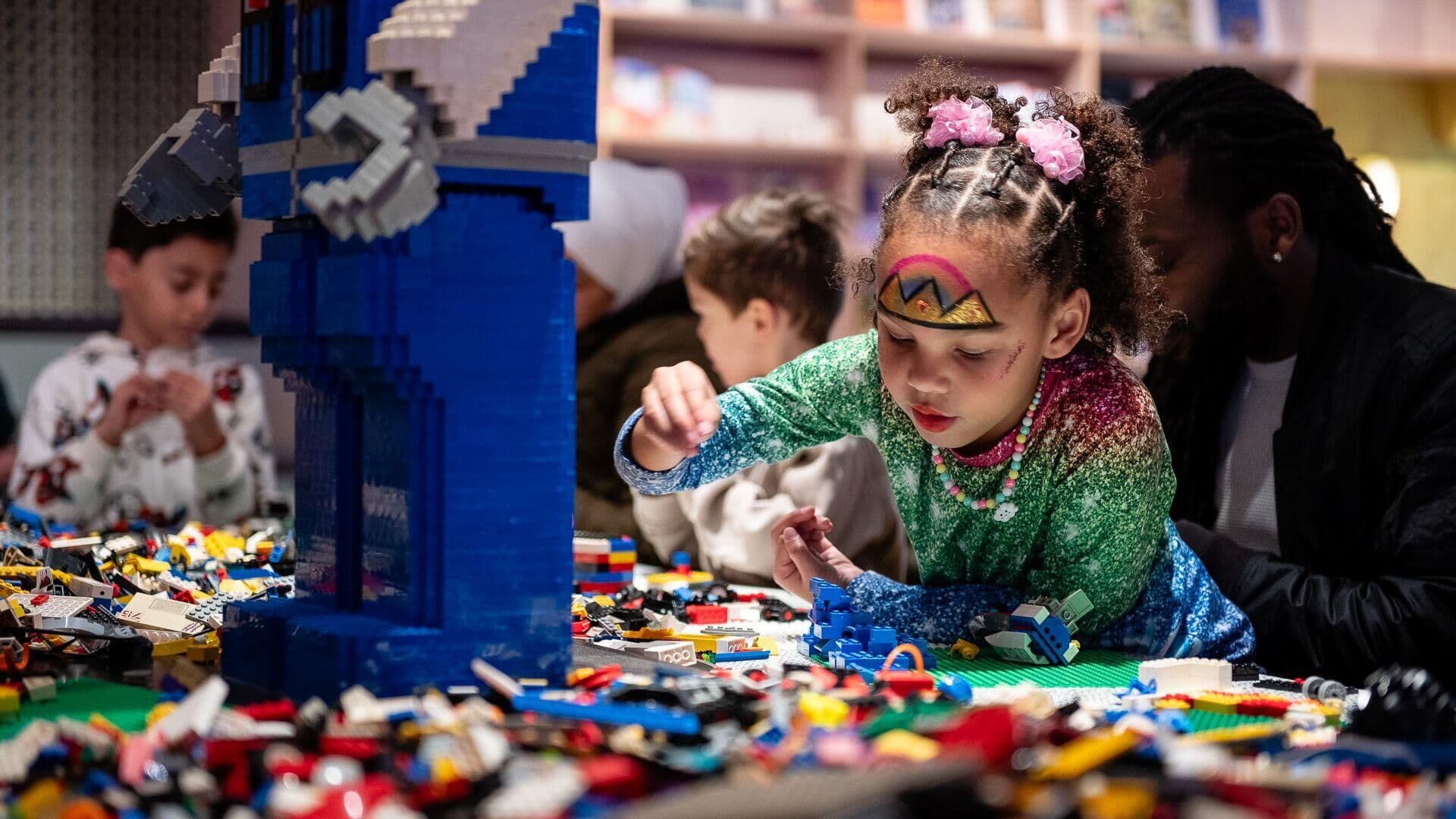Kinderen programmeren LEGO-robots in het Forum