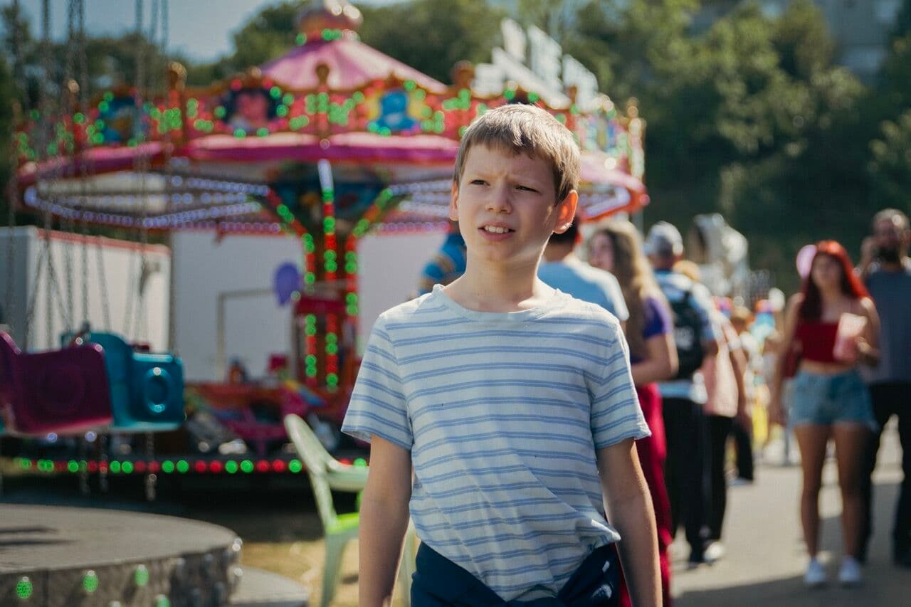 Filmstill uit Onverwacht Avontuur: jongen op reis door Roemenië
