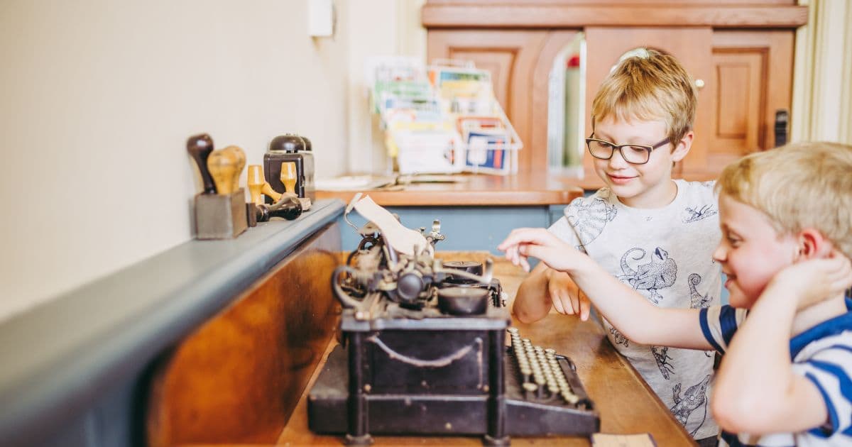 Kinderen in het Noord-Nederlands Trein & Tram Museum